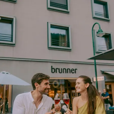 Hotell Stadthotel Brunner 4*
