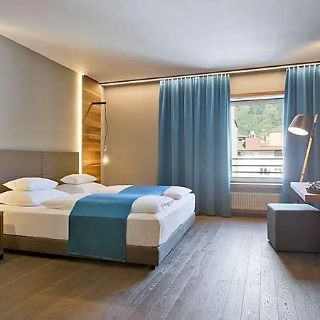 Stadthotel Brunner 4*