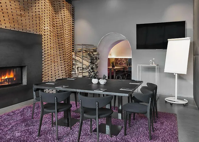 Stadthotel Brunner 酒店 斯拉德明