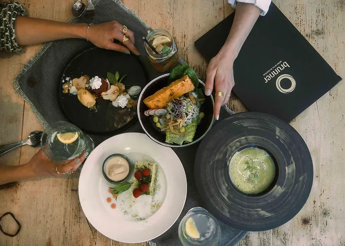 酒店 Stadthotel Brunner